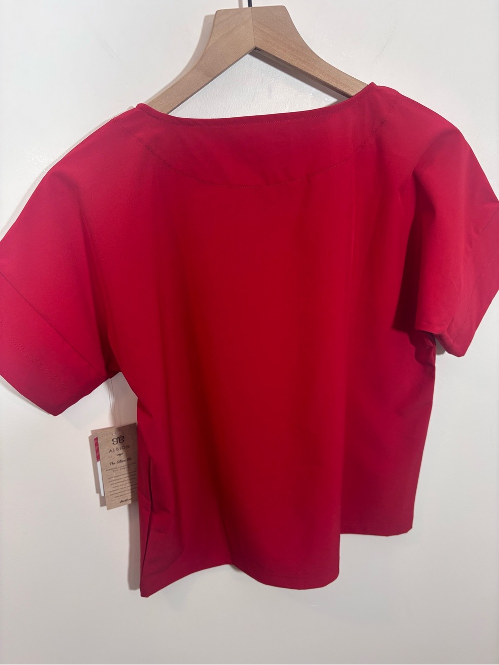 Albion Fit UTAH BOSS TEE, CRIMSON NWT Small University of Utah Crop - Picture 8 of 16